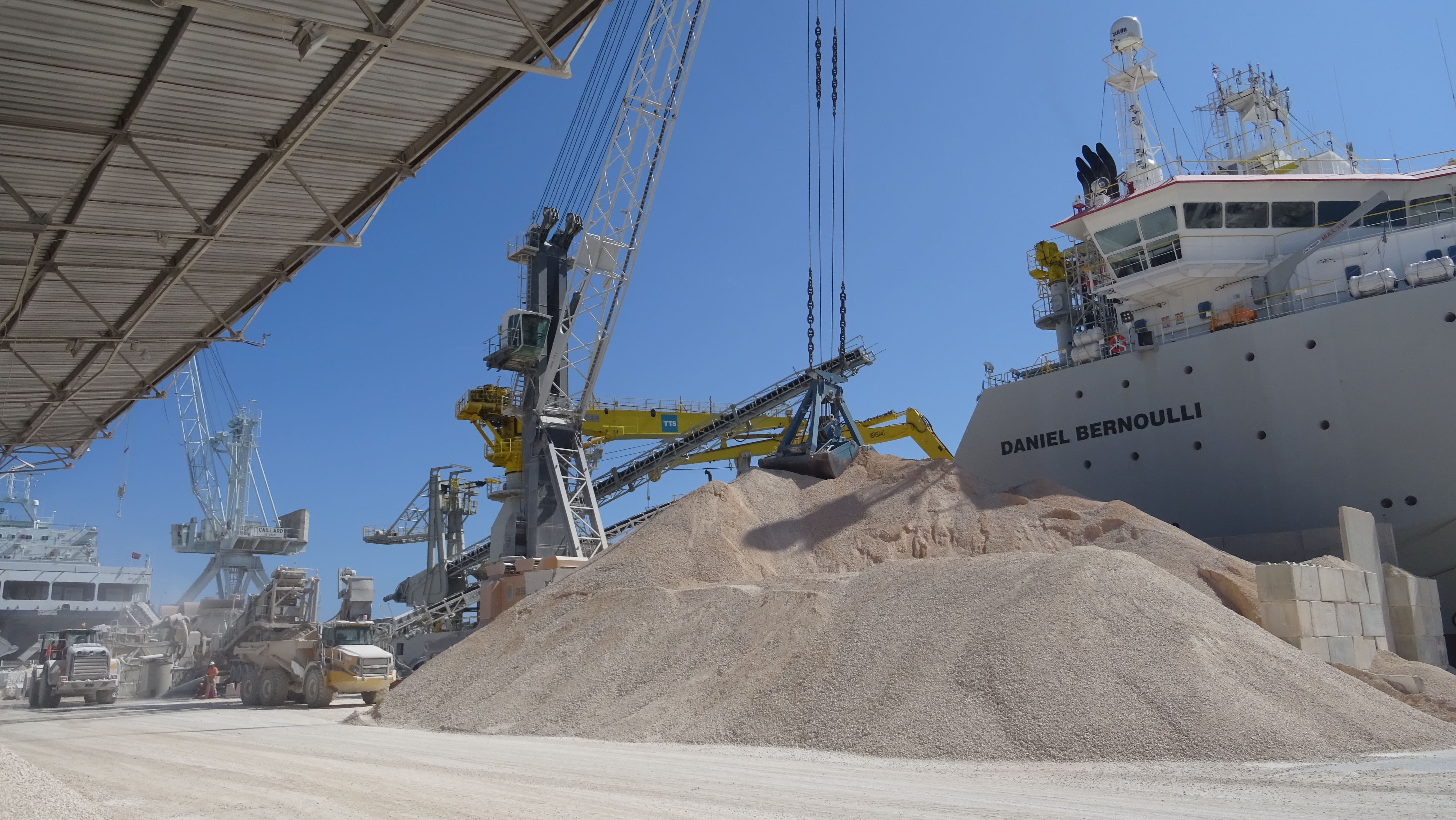 Activités portuaires Ports Rade de Toulon CCI VAR